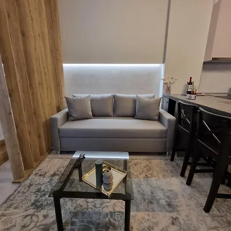 Iris Center Premium Салоніки